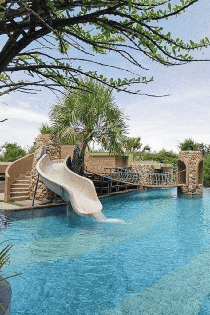 LongBeach Cha-am Hotel | โรงแรมลองบีช ชะอํา