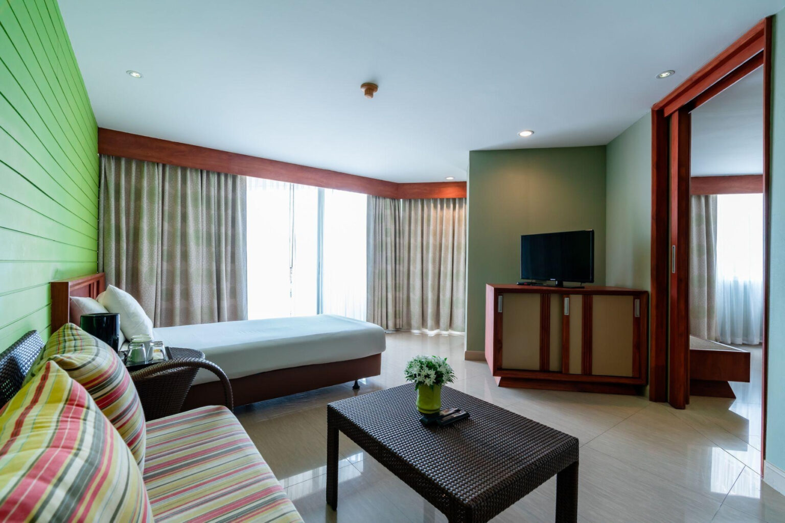 LongBeach Cha-am Hotel | Sleep Family Space | Family Suite | โรงแรมลองบีช ชะอํา